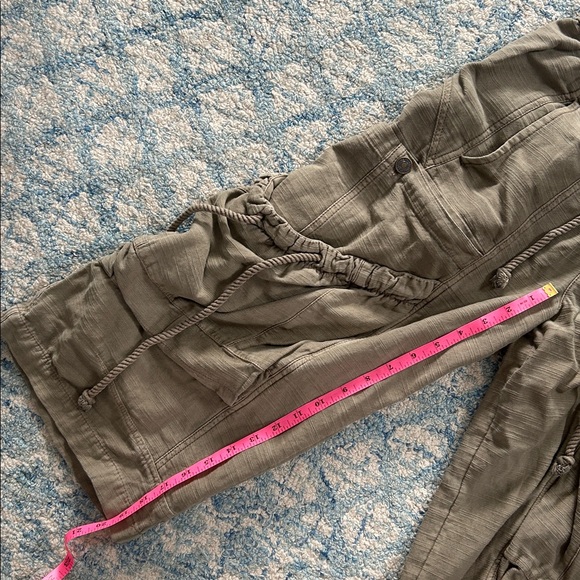 FP Ashton crop pants Olive Cargo Pants - Picture 9 of 9